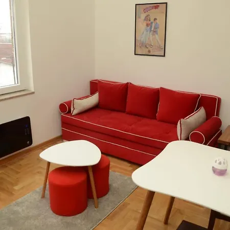 Djura Apartment